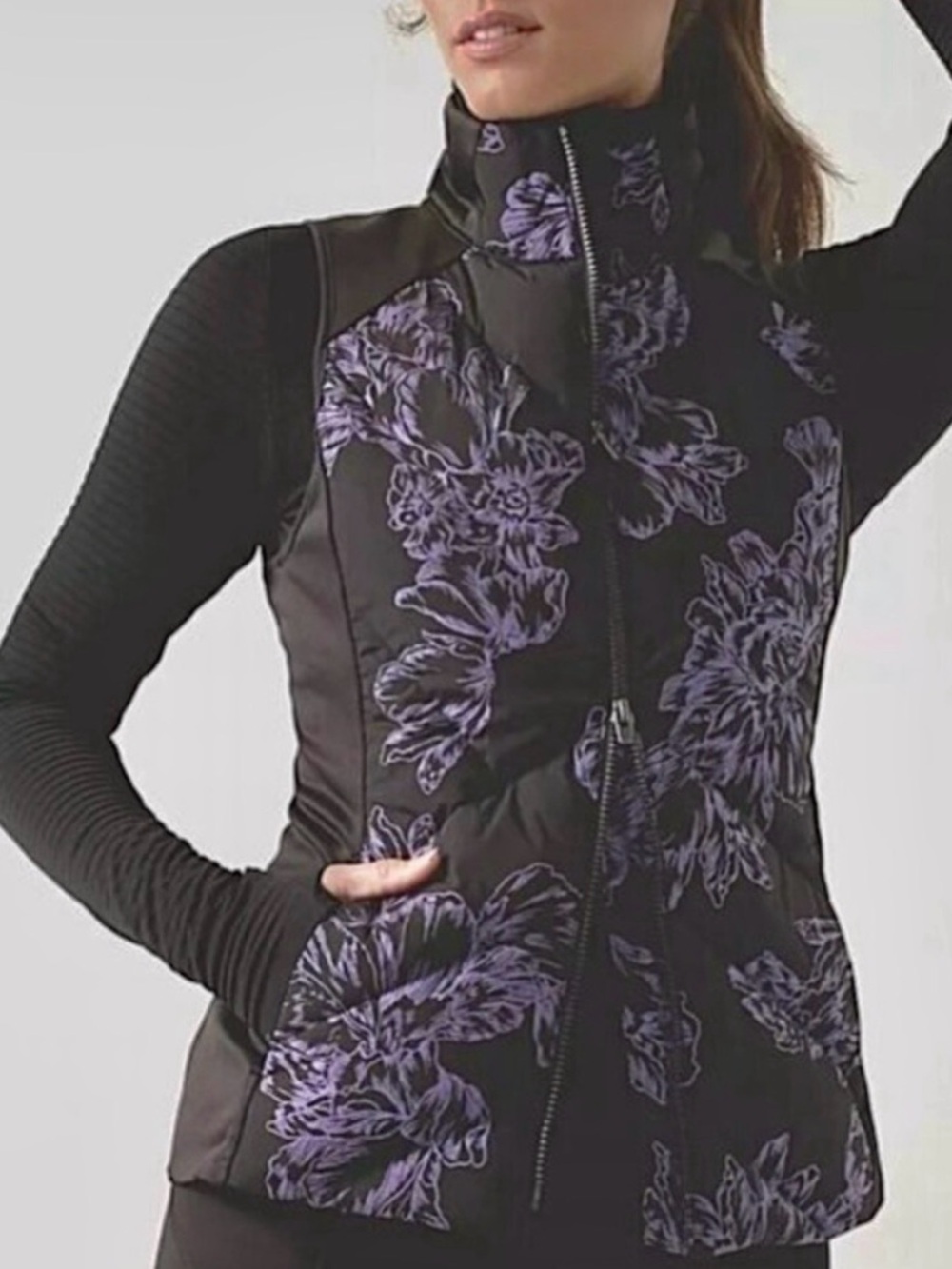 Athleta Down Puffer Vest Astral Bloom Lavender Flower Print Size Large
